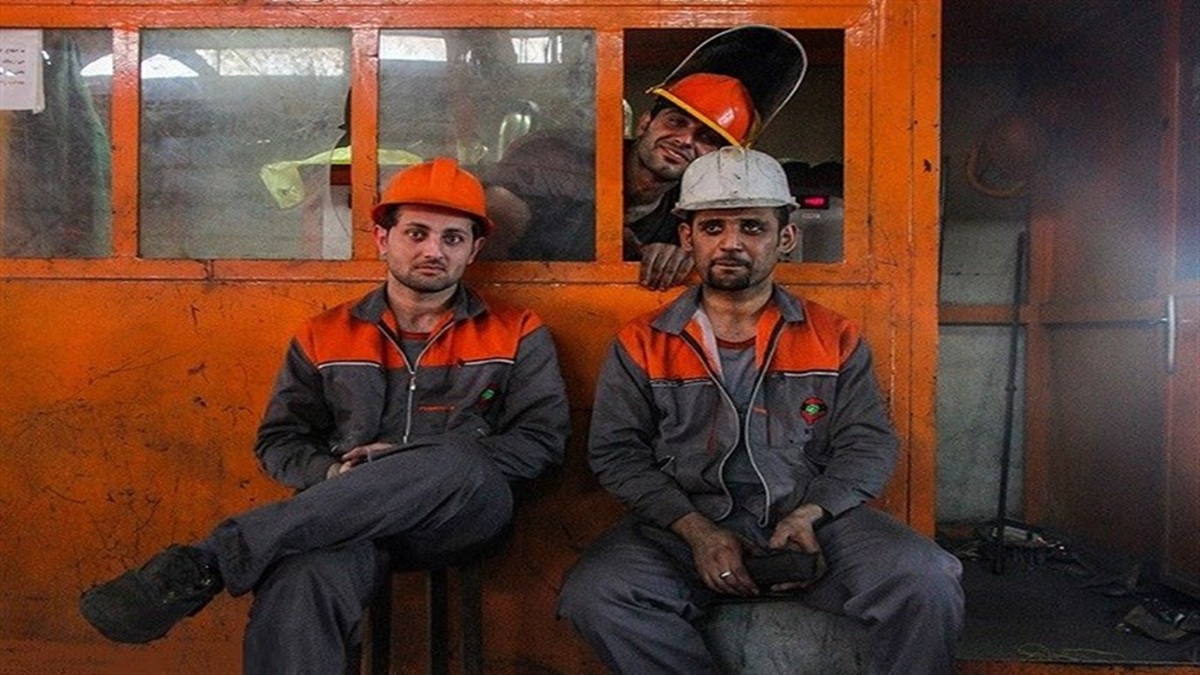افزایش حقوق کارگران تصویب شد/ کارگران پولدار میشوند