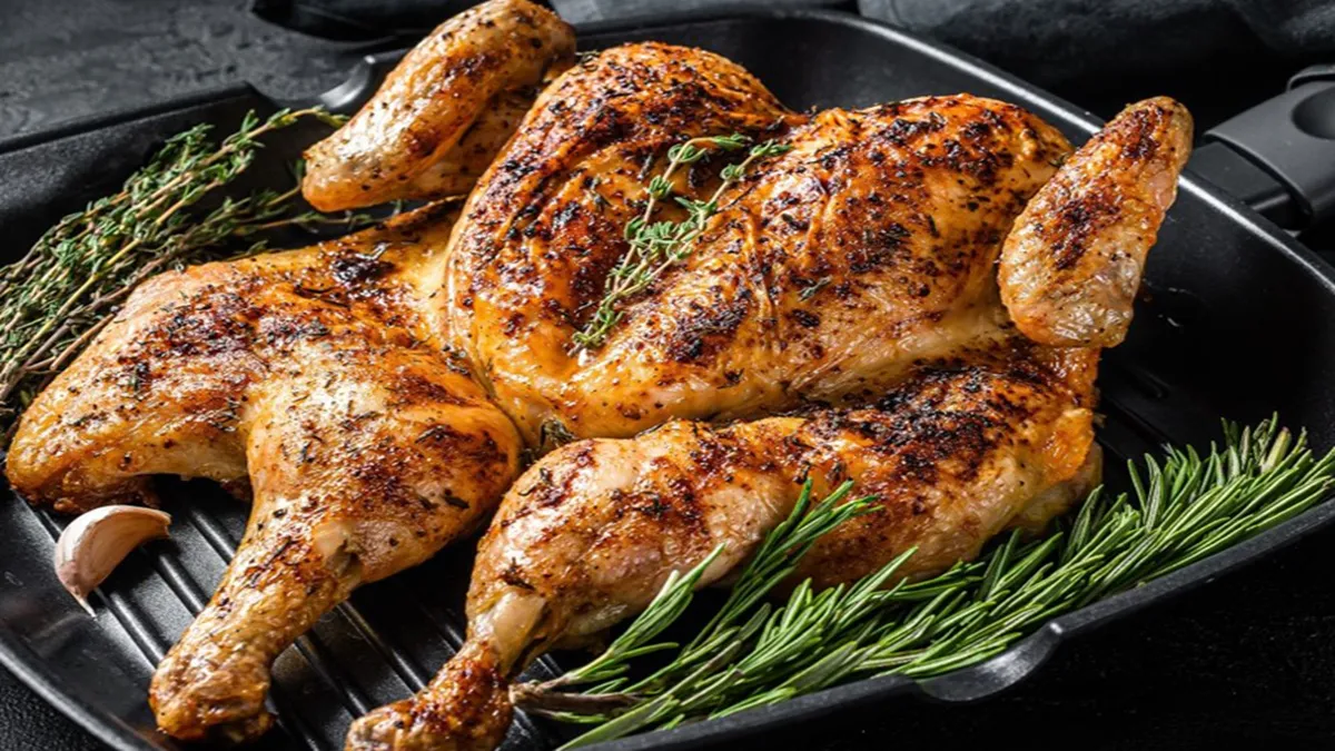 اعلام قیمت گوشت مرغ امروز دوشنبه ۱۹ آبان ۱۴۰۴سینه و فیله مرغ گران‌تر از همیشه