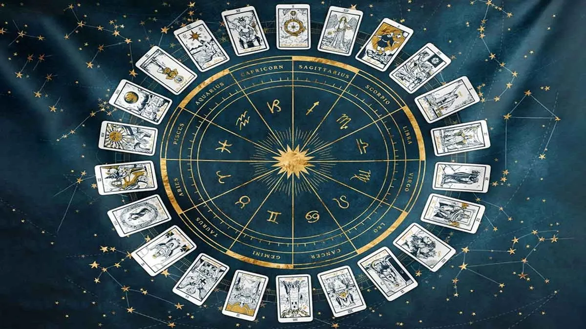 فال تاروت امروز یکشنبه ۲۵ آبان ۱۴۰۴/روز خوبی خواهید داشت